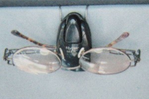 サングラスホルダー（眼鏡）type5　メガネ　ホルダ　holder　グラサン