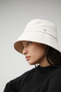 【60％OFF】 MONOGRAM LOGO BUCKET HAT/モノグラムロゴバケットハット WOMENSレディース