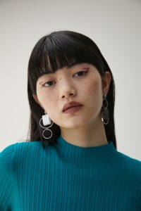 【30％OFF】 BICOLOR FAUX LEATHER EARRINGS/バイカラーフェイクレザーピアス WOMENSレディース