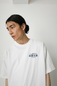 【60％OFF】 CHINESE MESSAGE TEE/チャイニーズメッセージTシャツ MENSメンズ