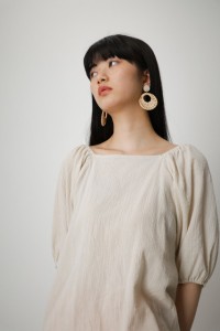 【60％OFF】 【6月3日(月)8:59まで期間限定価格】2WAY SHIRRING PUFF BLOUSE/2WAYシャーリングパフブラウス WOMENSレディース