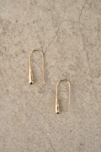 TEAR DROP DESIGN EARRINGS/ティアドロップデザインピアス WOMENSレディース