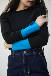 【60％OFF】 【6月3日(月)8:59まで期間限定価格】COLOR CUFF BLOCK KNIT TOPS/カラーカフブロックニットトップス WOMENSレディース