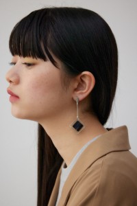 アクリル×メタルアシンメトリーピアス WOMENSレディース