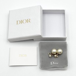 dior ピアスの通販｜au PAY マーケット