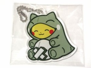 ポケモン　エルフーン　ピカチュウ　アクリルチャーム