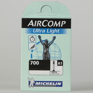 【即納】ミシュラン 700×18〜23C 仏式（60mm） AIR COMP Ultra Light 【自転車】【ロードレーサーパーツ】【チューブ】【ミシュラン】