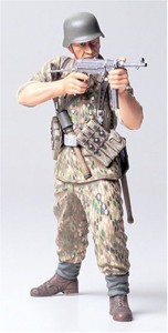 タミヤ 1/16 ワールドフィギュアシリーズ No.03 ドイツ陸軍 戦闘歩兵 迷彩野戦服 プラモデル 36303