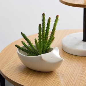  Creative Co-Op Home マットホワイト ネズミプランターDolomite Mouse Shaped Planter Matte White / 家具・インテリア インテリアグリ