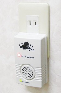 ネズミ撃退器 / 電化製品 生活家電