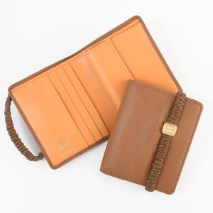 ブラウン マテラッセレザー 折り財布 | Miu Miu