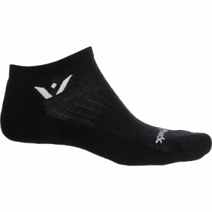 (取寄) スウィフトウィック メンズ パシュート ゼロ ノーショー ランニング ソックス Swiftwick men Pursuit Zero No-Show Running Socks