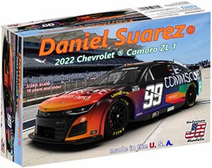 サルビノス J・R モデル 1/24 NASCAR 2022 カマロ ZL1 トラックハウス・レーシング ダニエル・スアレズ プラモデル SJMTHC2022DSP