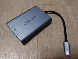 USB C ハブ,QGeeM 8 in 1 USB TypeC HDMIドッキングステーション,lanポート イーサネット1G, 3.5mm AUX,SDカードリーダー, MacBook 2018/