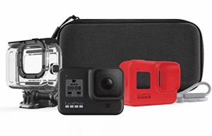 GoPro Hero8 ホリデーバンドル(保護ハウジング、レッドスリーブ+ストラップ、キャリーケース、カーブ粘着マウント、マウントバックル、サ