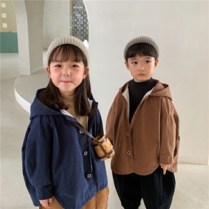 秋のトレンチコート 子供用コート 男女兼用 韓国風 子供服 コート ミディアム丈 フード付き 兄妹お揃い カジュアル 可愛い 子供用コート 