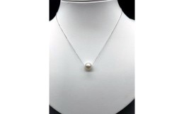 【ふるさと納税】あこや本真珠8ミリ珠の「スルーペンダント」(ホワイトゴールド）パール ネックレス ジュエリー ケース付 プレゼント ギ
