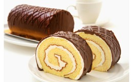 【ふるさと納税】見た目も味も昭和レトロ　懐かしチョコロールケーキのペアセット