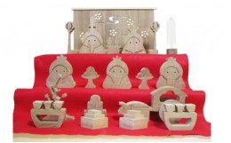 【ふるさと納税】木製のひな人形 3段飾り 箱入 （エンジュの木） 特大 M322S01