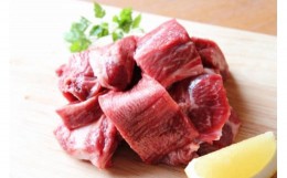 【ふるさと納税】【近江牛 角切り(煮込み用)800g】肉 牛肉 冷凍 煮込み ブランド牛 三大和牛 和牛 贈り物 ギフト プレゼント 滋賀県 竜王