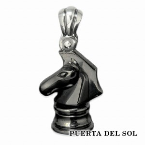 PUERTA DEL SOL チェスナイト ペンダント(チェーンなし) シルバー950 チタンコーティング ユニセックス シルバーアクセサリー 銀 SV950