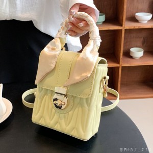 ハンドバッグ ショルダーバッグ 2way グリーン ホワイト イエロー ブラック フェミニン PU ガーリー スカーフ巻 大人かわいい 20代 デー