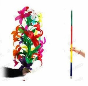 [ ZQION ] 舞台道具　舞台マジック　四つ色のある虹色の棒が大きい花束に変わる