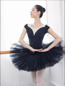 バレエ レオタード 大人 かわいいの通販 Au Pay マーケット