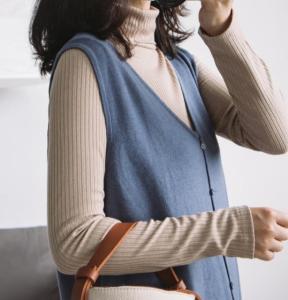 大人カジュアル 秋 ロング丈 ニット コーデ Vネック ワンピース 人気 通學 ロングスリット 冬 通勤 ジャンパースカートの通販はau Wowma ワウマ 東京 Com 商品ロットナンバー