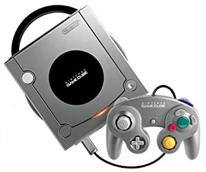 NINTENDO GAMECUBE シルバー【メーカー生産終了】(中古品)