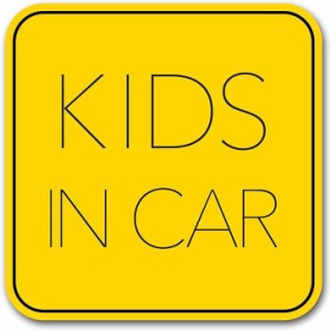 キッズインカー ステッカー Kids in car シンプルデザイン こども乗っています On Board サイン