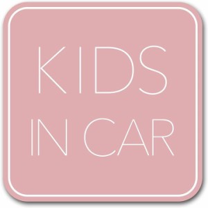 キッズインカー ステッカー Kids in car シンプルデザイン こども乗っています On Board サイン