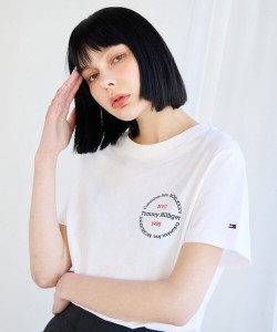 トミー ヒルフィガー（Tommy Hilfiger）/【オンライン・一部店舗限定】ラウンドロゴTシャツ