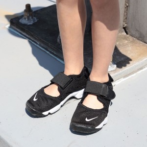 ナイキ（NIKE）/NIKE:AIR RIFT