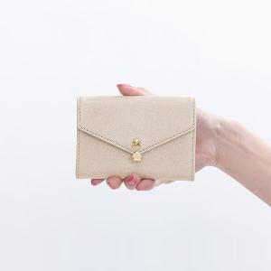 mary quant カード ケース ネーム ホルダー id ケースの通販｜au