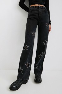 デシグアル/煌めく星の刺繍入りレディーススリムジーンズ