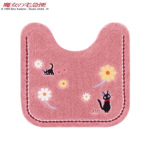 S．D．S （SenkoDesignStudio）/ジジと子猫がお花畑をおさんぽしているイメージのトイレマット（約58×60cm）