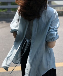アイモハ（aimoha）/背中あきひもリボン付きブラウス 韓国ファッション