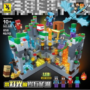 レゴ　互換　ブロック　マインクラフト　岩石鉱洞　８５８ピース　ミニフィグ　ライトブロック付き レゴ互換品 lego レゴ互換 レゴブロッ