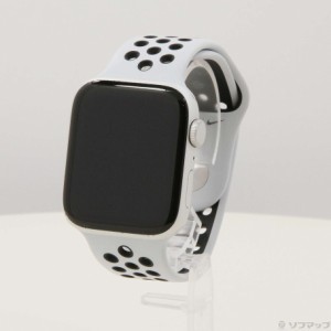 (中古)Apple Apple Watch SE 第1世代 Nike GPS 44mm シルバーアルミニウムケース ピュアプラチナム/ブラックNikeスポーツバンド(262-ud)
