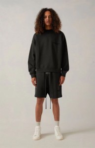 「FEAR OF GOD ESSENTIALS」 エッセンシャルズ フロッキード・モノグラム・クルーネック・ジャンパー