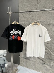 Stussy  ステューシー  ポーカー・プリント半袖ラウンドネック