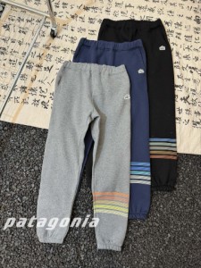 [Patagonia] パタゴニアMs Line Logo Ridge Stripe Uprisal Sweatpants厚手のスウェットパンツです