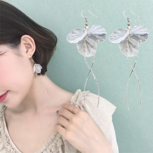 ピアス レディース 女性用 お花 フラワー 長い 揺れる 大ぶり 可愛い 清楚 オシャレ 上品 シンプル お出掛け デー