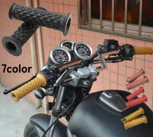 ハンドルグリップ 左右セット バイク用品 交換用 貫通タイプ 22mm 原付 バイク スクーター カスタム 傷防止 汚れ防止 カ