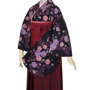 【中古品】袴セット レディース 卒業式 「二尺袖：黒 薔薇+袴：エンジ×矢絣」貸衣装処分 レンタル処分品 二尺袖 袴 卒業式、謝恩会に 【