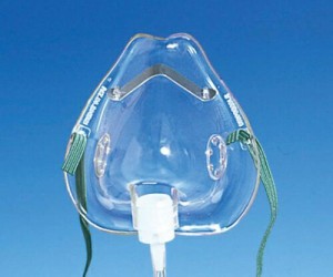 テレフレックス 中濃度酸素マスク（HUDSON RCI（R）） 大人用ショートタイプ（酸素チューブ付） 1040