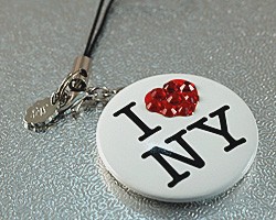 オリジナルジュエリーストラップ スワロフスキー使用 缶バッジ風 NY ホワイトSP118【激安メガセール！