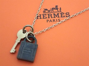 HERMES エルメス アミュレット パドロック ネックレス ゴールド/カーキグレー 14068 ユニセックス【中古】 e55006a