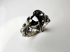 【送料無料】ゴシックハート・リング BKCZ　シルバーリング　Silver925　シルバーアクセサリー リング メンズ